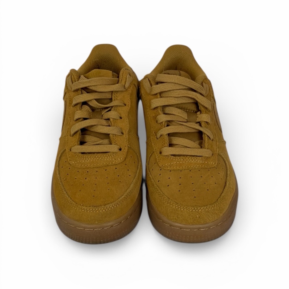 Youth Big Kids Boys Nike Air Force 1 LV8-Size 5.5 - Picture 2 of 6